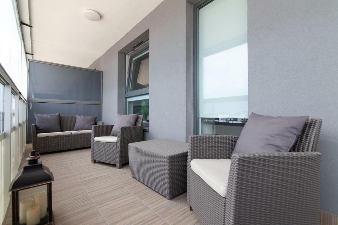 Апартаменты Apartament Diamond Centrum Белосток Экстерьер фото